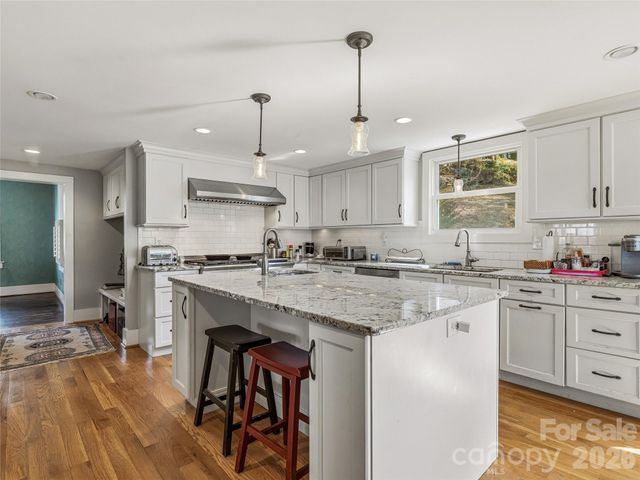 3 Perrion Avenue, Weaverville, NC 28787