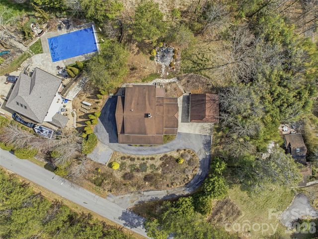 3 Perrion Avenue, Weaverville, NC 28787