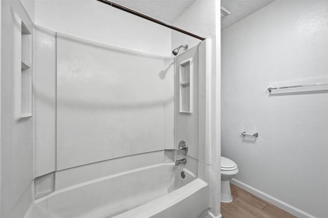 112 Brookside Drive, Duncanville, TX 75137