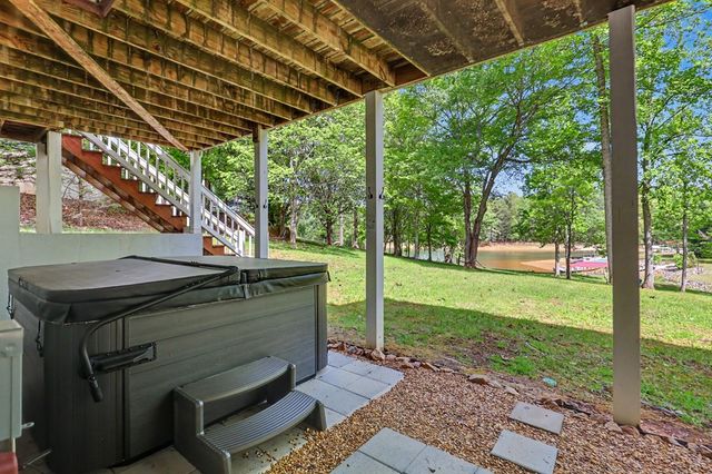 136 Madison Avenue, Blairsville, GA 30512