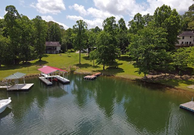 136 Madison Avenue, Blairsville, GA 30512
