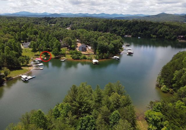 136 Madison Avenue, Blairsville, GA 30512