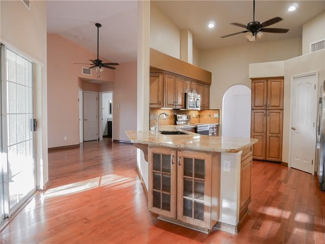 2575 Triangle S Street, Kingman, AZ 86401