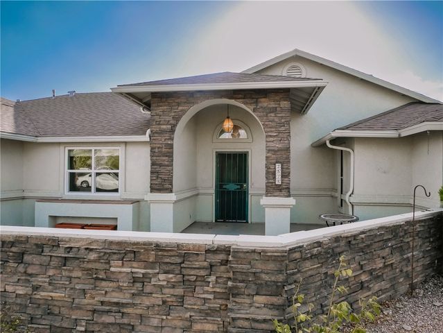 2575 Triangle S Street, Kingman, AZ 86401