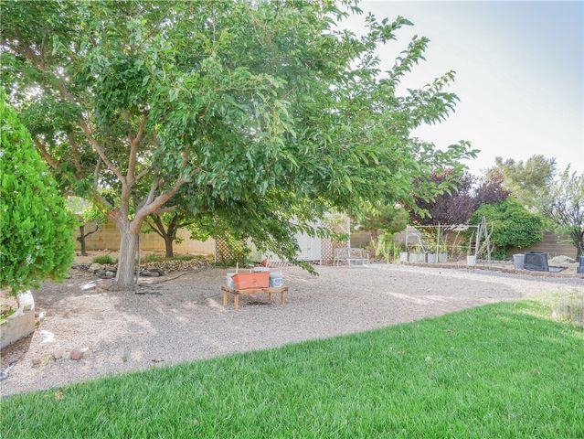 2575 Triangle S Street, Kingman, AZ 86401