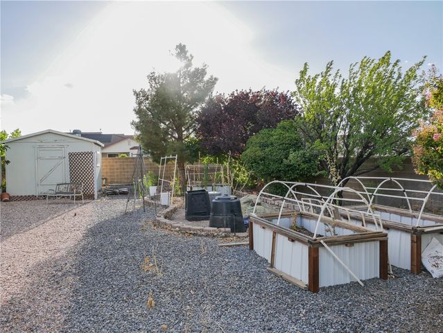 2575 Triangle S Street, Kingman, AZ 86401