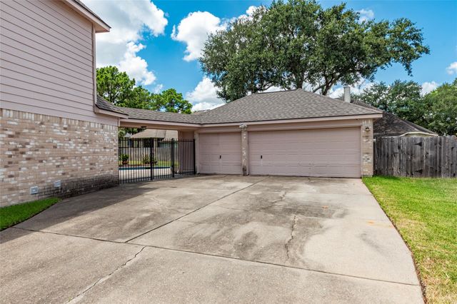 9303 Rush Mill Court, Houston, TX 77095
