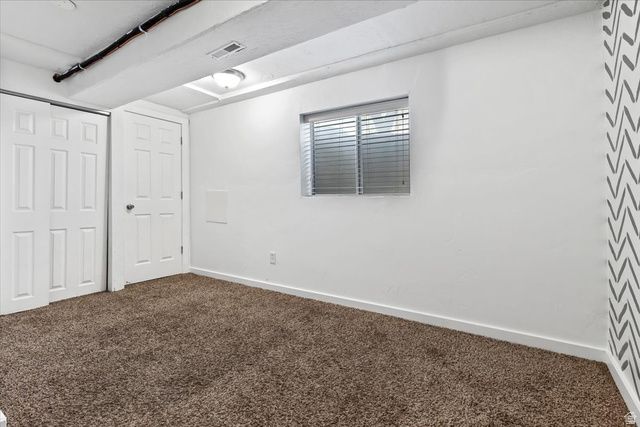 6085 S PARK WOOD DR, Kearns, UT 84118