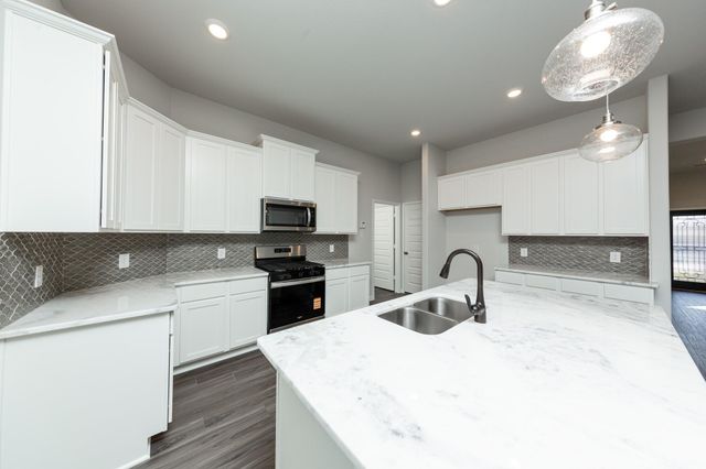 3017 Bristlegrass Street, Brookshire, TX 77423