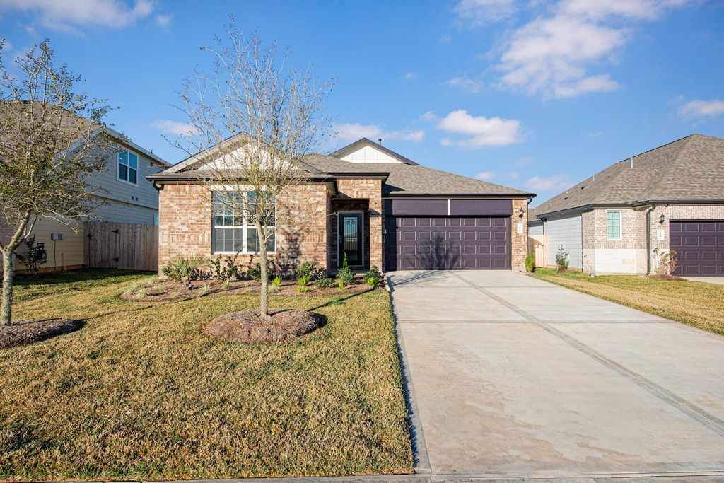 3017 Bristlegrass Street, Brookshire, TX 77423
