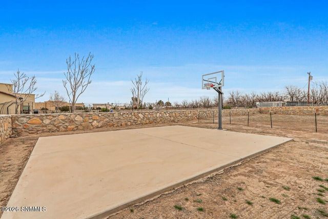 1125 Cactus Wren Court, Las Cruces, NM 88005