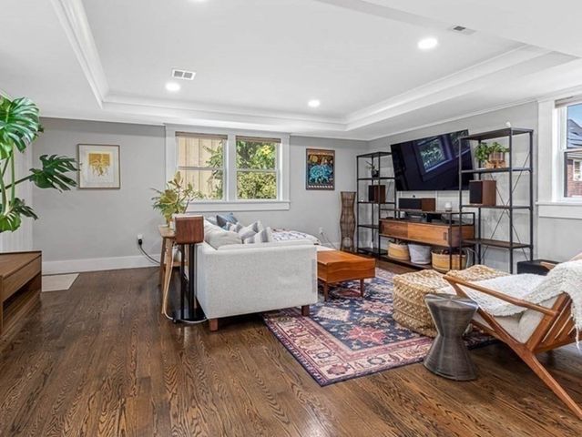 10 Grant St 2, Somerville, MA 02145