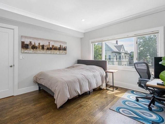 10 Grant St 2, Somerville, MA 02145