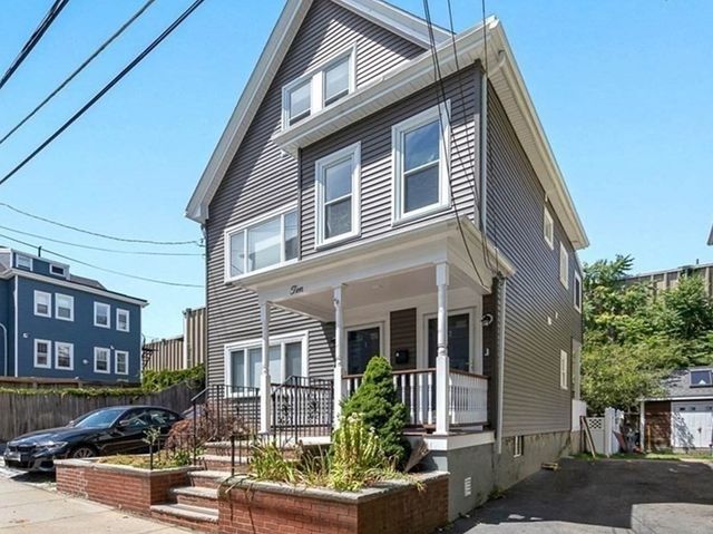10 Grant St 2, Somerville, MA 02145
