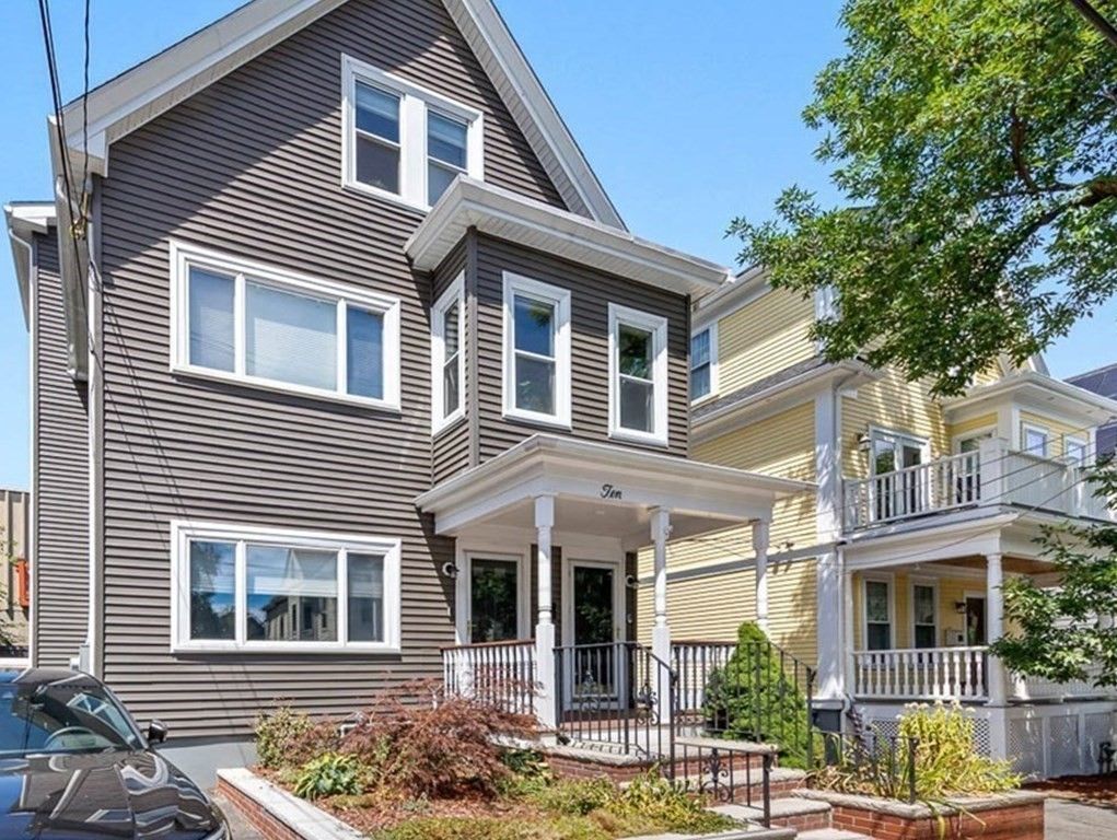 10 Grant St 2, Somerville, MA 02145