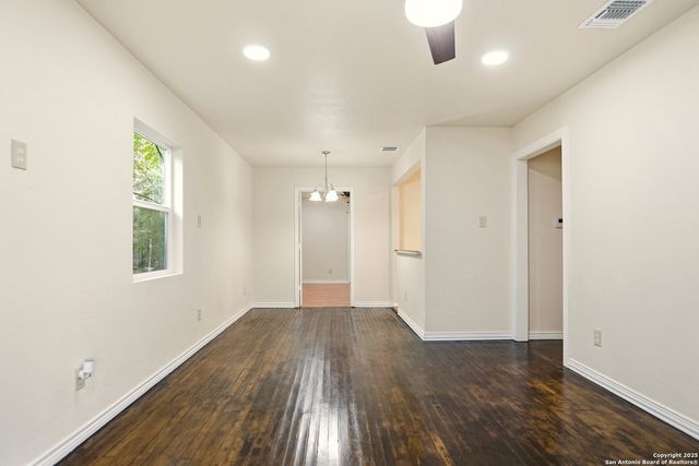 151 Morningview, San Antonio, TX 78220