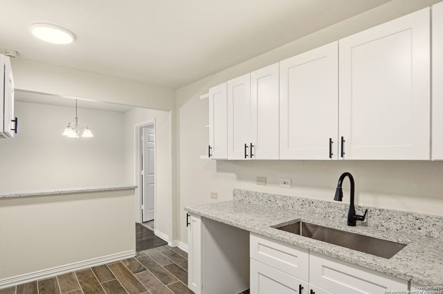 151 Morningview, San Antonio, TX 78220