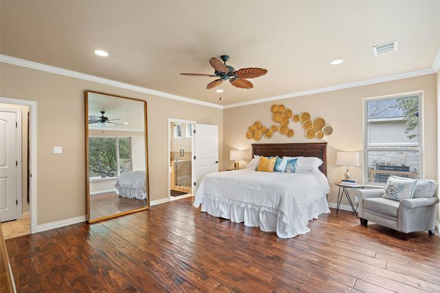 118 Bridgepoint DR, Kingsland, TX 78639