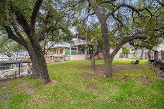 118 Bridgepoint DR, Kingsland, TX 78639
