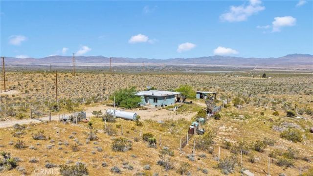 6909 Camp Rock, Lucerne Valley, CA 92356
