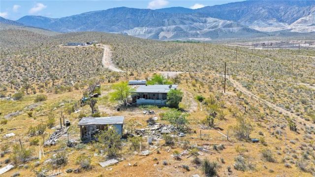 6909 Camp Rock, Lucerne Valley, CA 92356