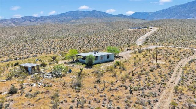 6909 Camp Rock, Lucerne Valley, CA 92356