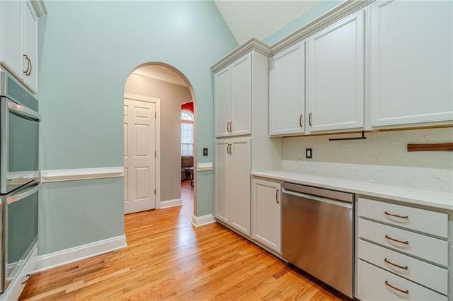 1617 Holly Ridge Drive, Loganville, GA 30052