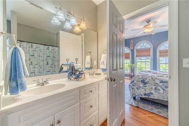 1617 Holly Ridge Drive, Loganville, GA 30052