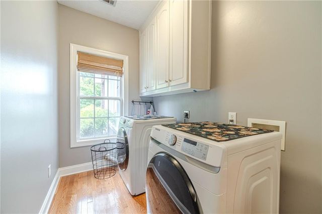 1617 Holly Ridge Drive, Loganville, GA 30052