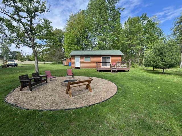 N4076 & N4084 10th Drive, Montello, WI 53949