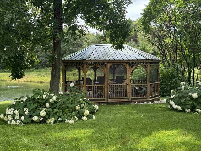 N4076 & N4084 10th Drive, Montello, WI 53949