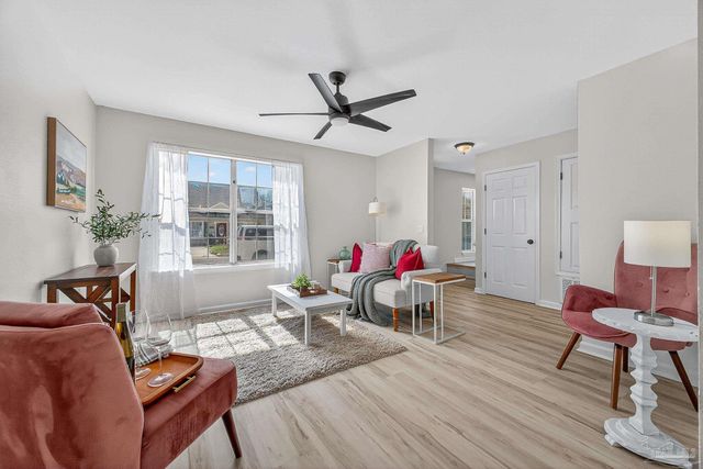 7150 Heather Oaks Dr, Pensacola, FL 32506