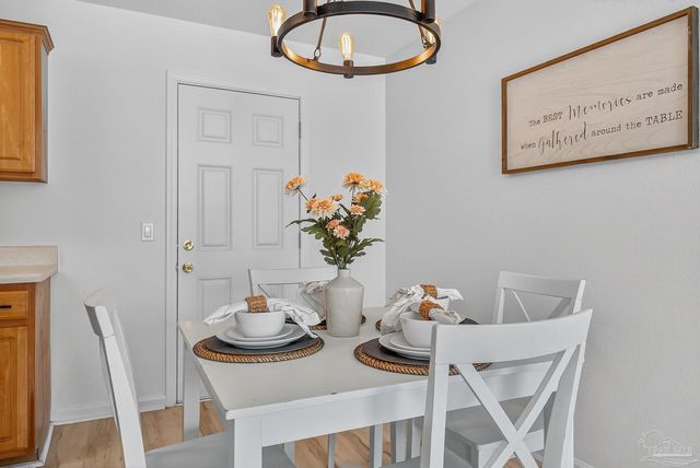 7150 Heather Oaks Dr, Pensacola, FL 32506