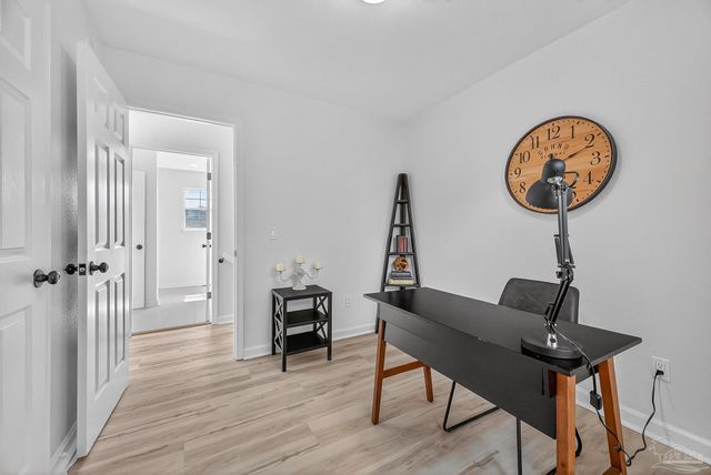 7150 Heather Oaks Dr, Pensacola, FL 32506