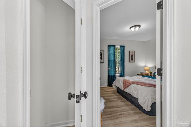 7150 Heather Oaks Dr, Pensacola, FL 32506