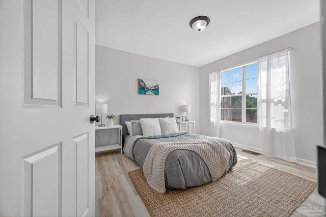 7150 Heather Oaks Dr, Pensacola, FL 32506