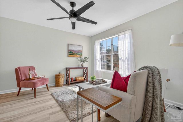 7150 Heather Oaks Dr, Pensacola, FL 32506