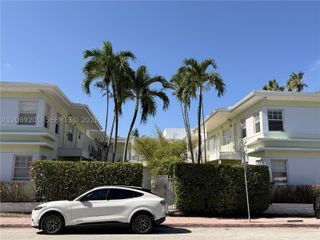 915 8th St 102, Miami Beach, FL 33139