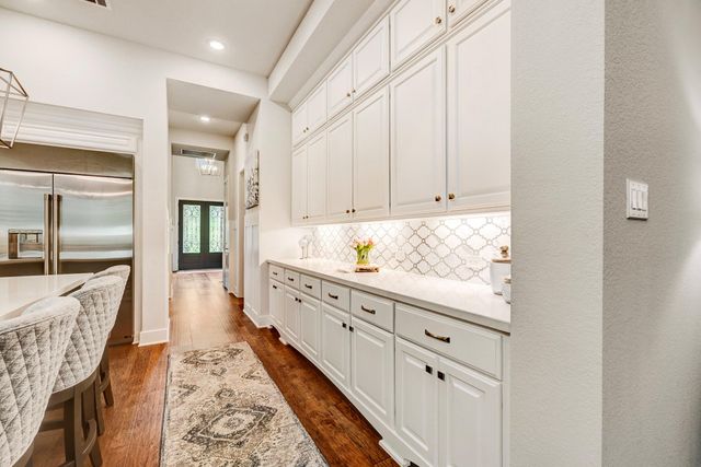 121 Sugar Pine Court, Montgomery, TX 77316