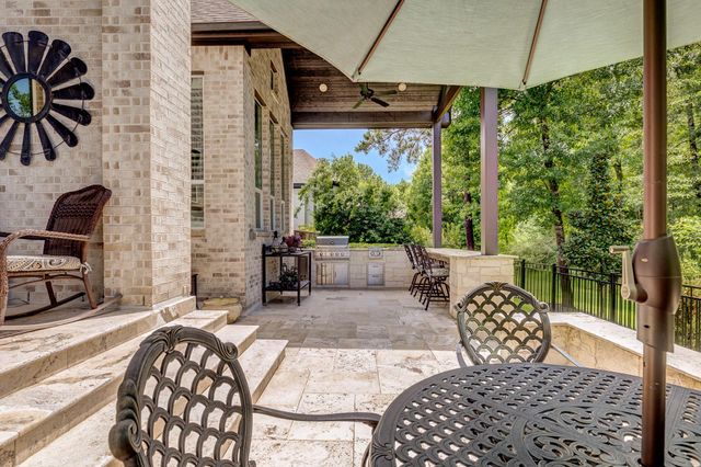 121 Sugar Pine Court, Montgomery, TX 77316