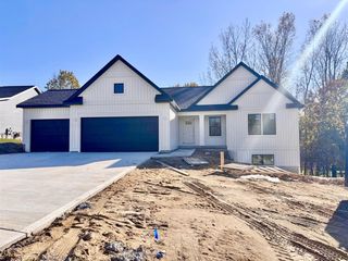 5876 Valley Point Drive, Caledonia, MI 49316