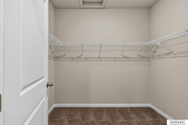 8506 S 63rd Street, Papillion, NE 68157