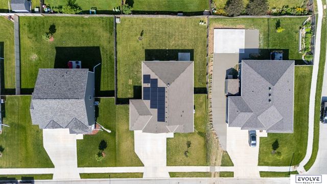8506 S 63rd Street, Papillion, NE 68157