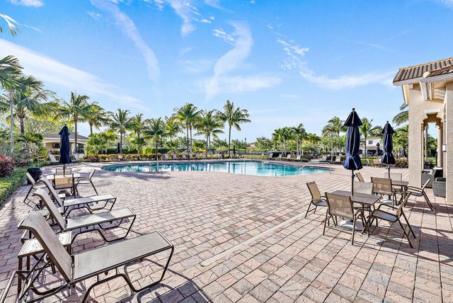 160 Umbrella Place, Jupiter, FL 33458