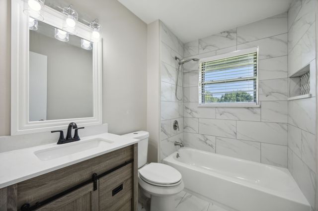 17574 State Highway 56, Southmayd, TX 75092