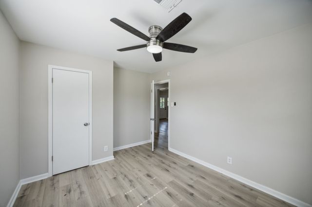 17574 State Highway 56, Southmayd, TX 75092