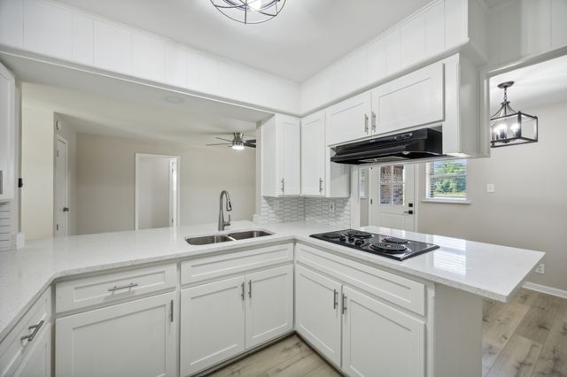 17574 State Highway 56, Southmayd, TX 75092