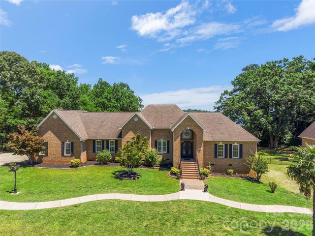 5100 Lake Wylie Road, Lake Wylie, SC 29710