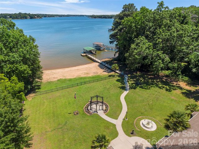 5100 Lake Wylie Road, Lake Wylie, SC 29710