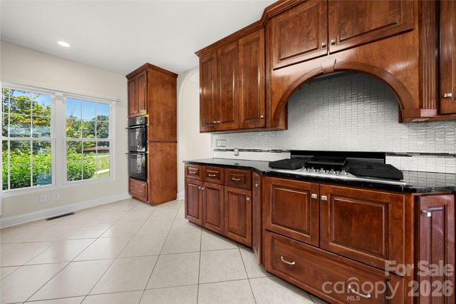 5100 Lake Wylie Road, Lake Wylie, SC 29710